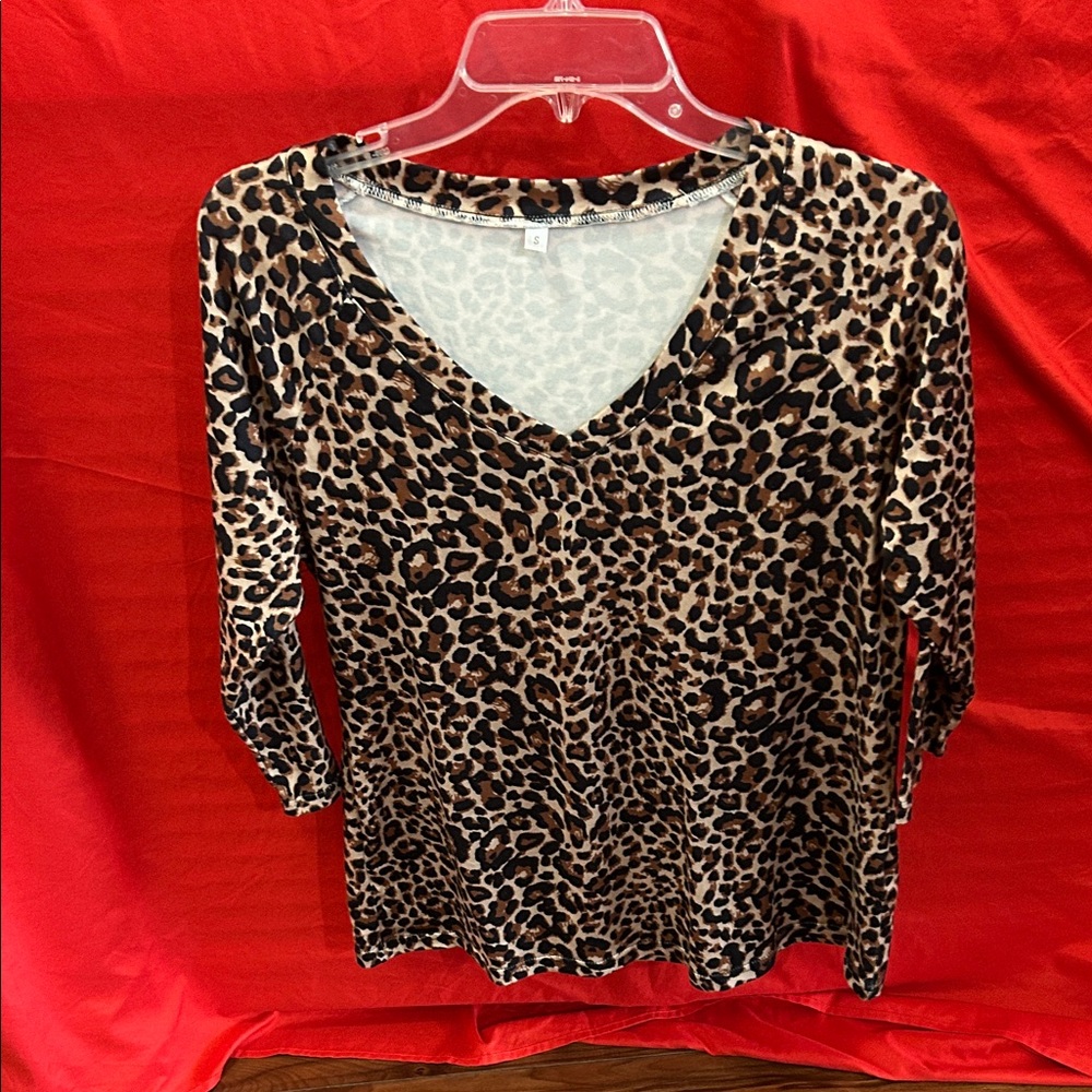 Leopard Print V-Neck Women's Top